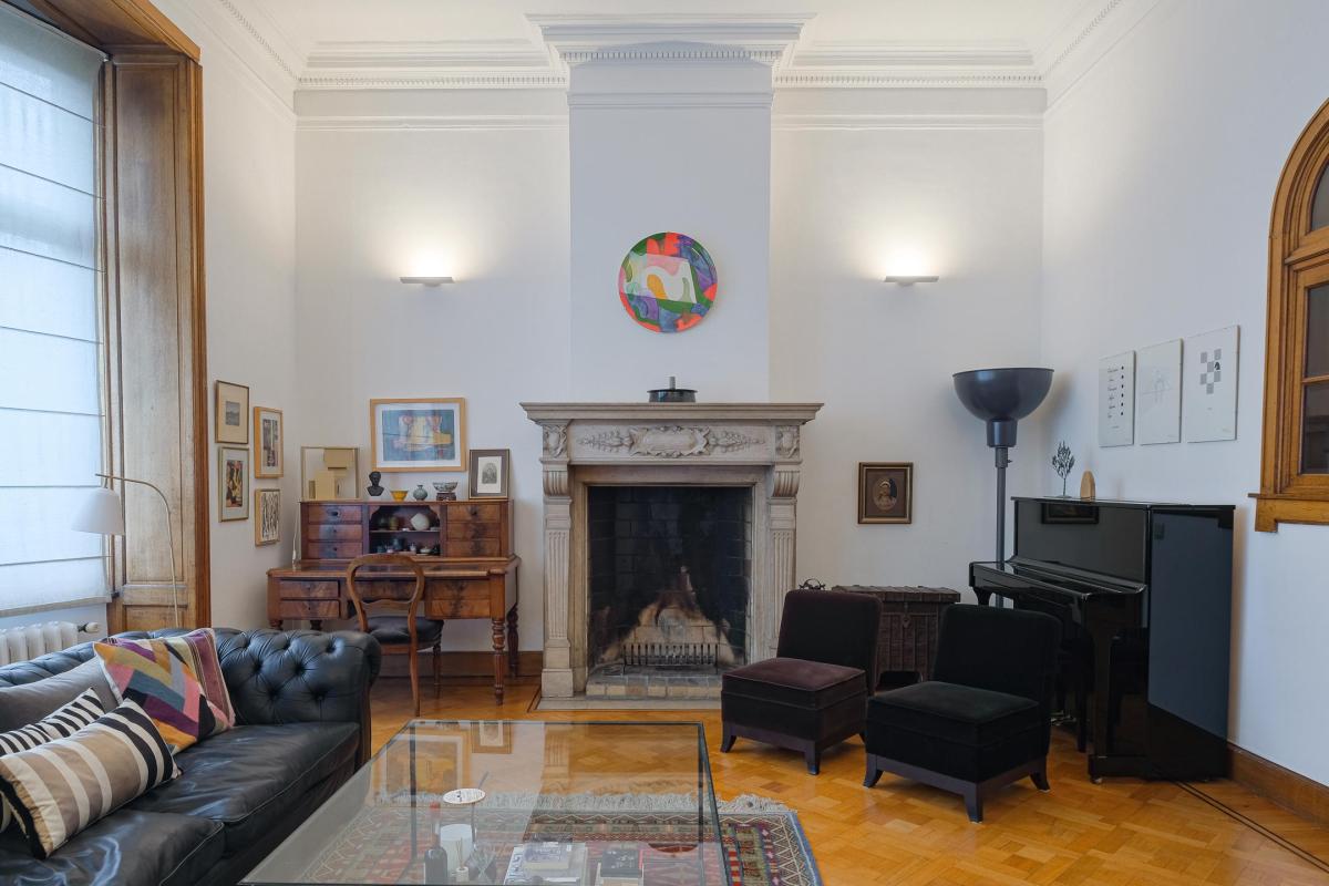 Lumineuse maison bourgeoise, 12 chambres, terrasse & jardin.