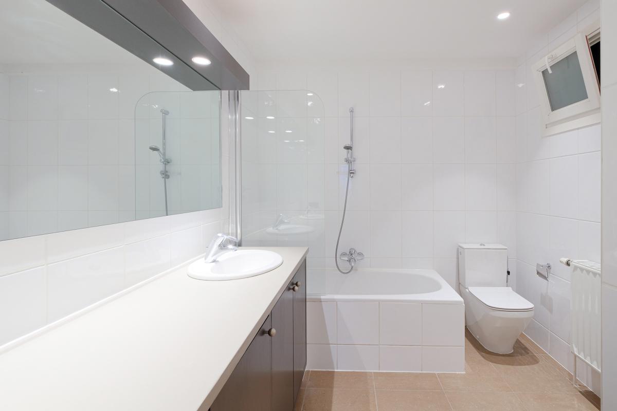 Louise, jardin du Roi, spacieux appartement de 205 m2