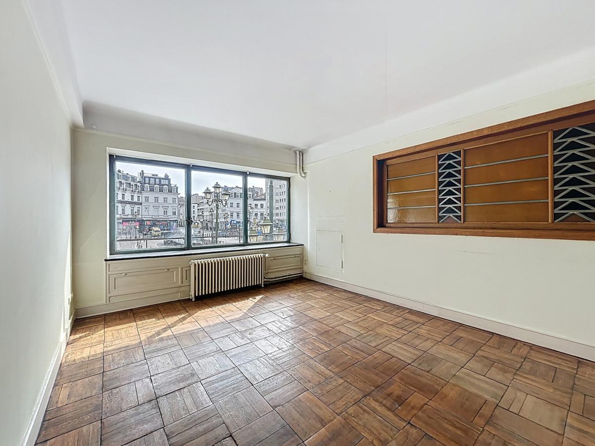 Louise : Bureau au cœur d’un axe dynamique