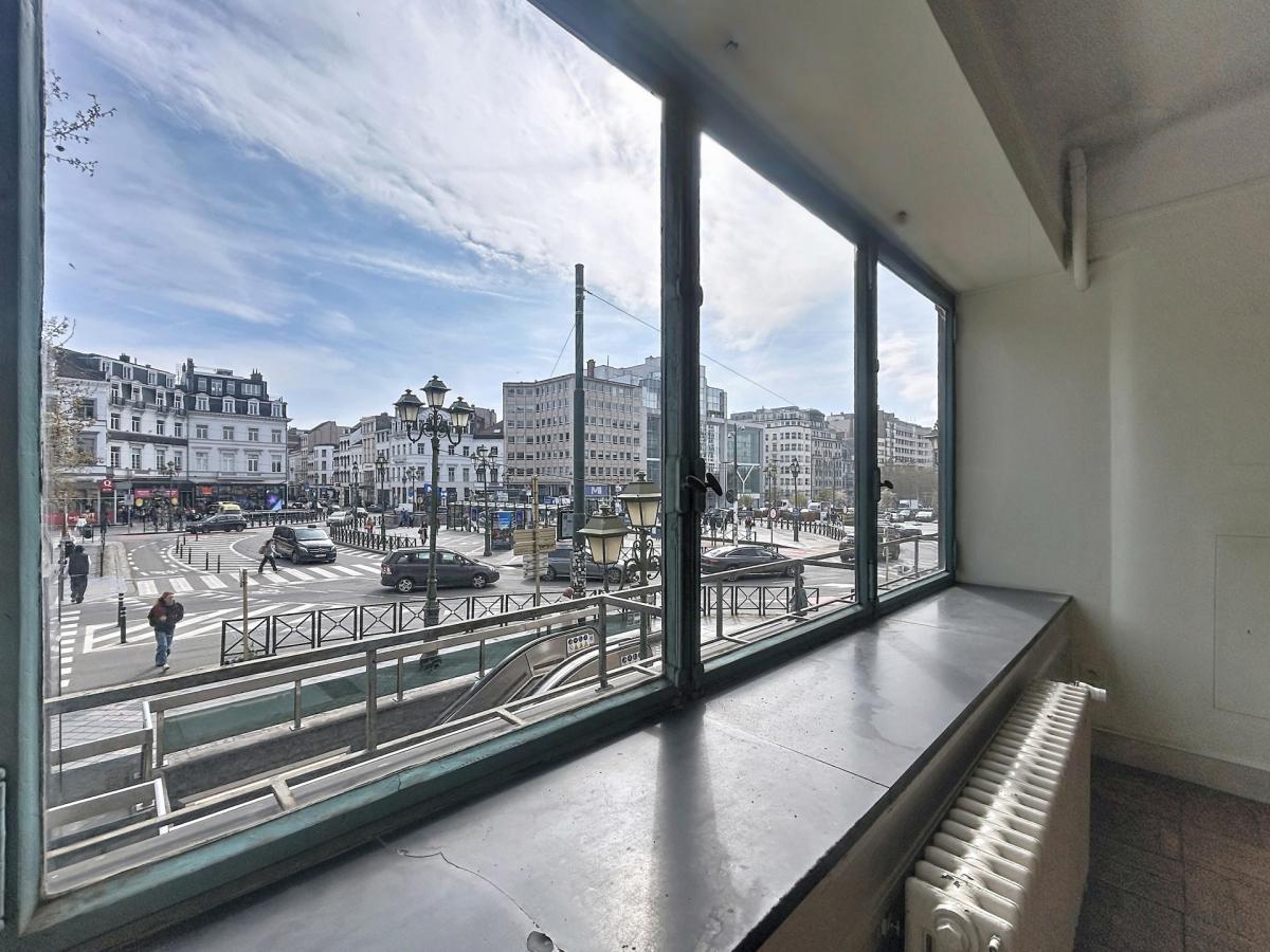 Louise : Bureau au cœur d’un axe dynamique