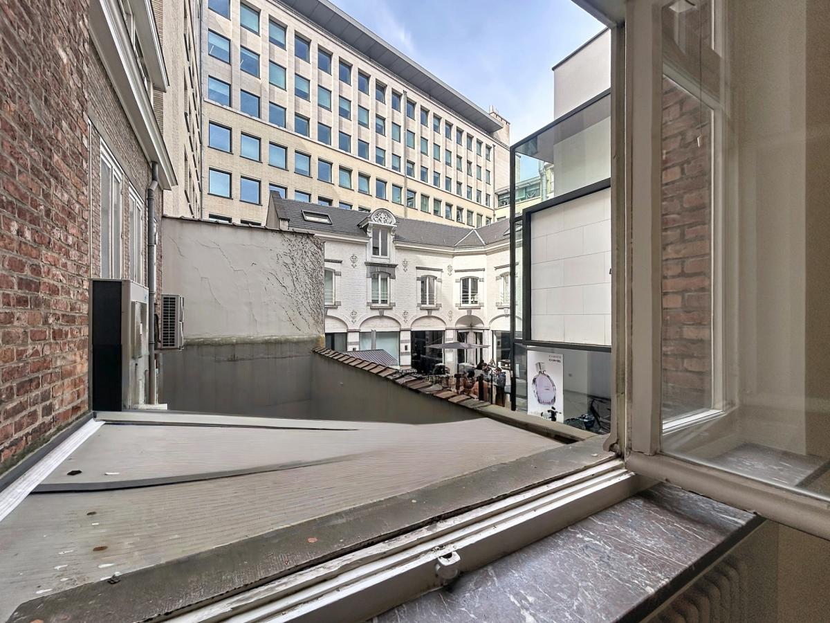 Louise : Bureau au cœur d’un axe dynamique