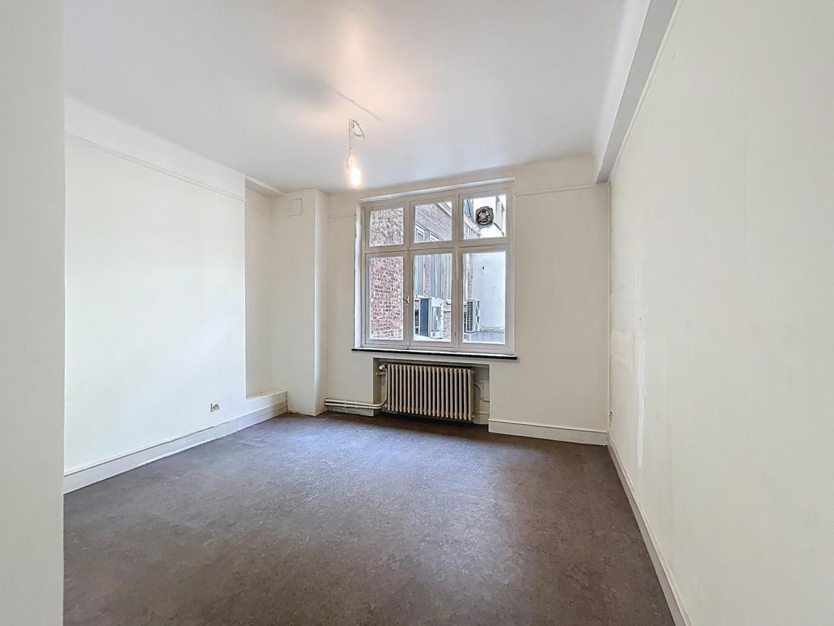 Louise : Bureau au cœur d’un axe dynamique