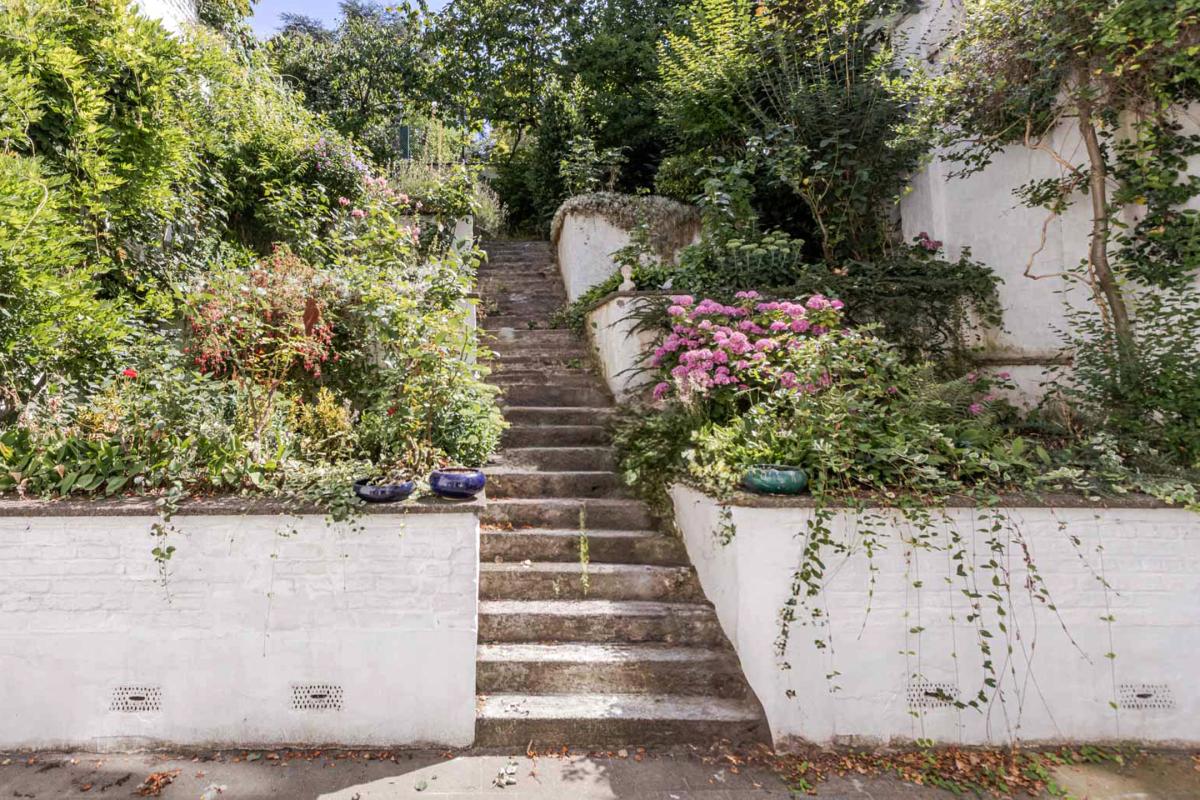 Etangs d'Ixelles: Hôtel de Maître avec 8 chambres et garage