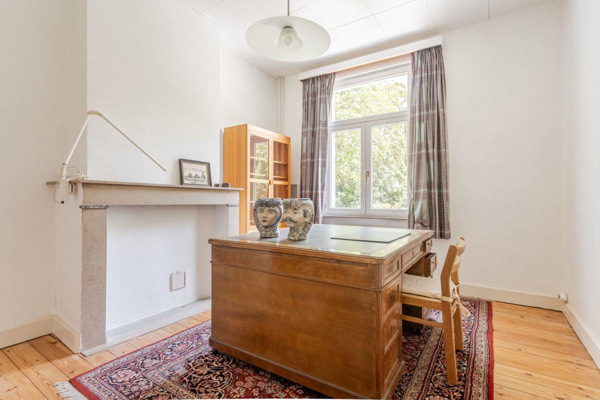 Etangs d'Ixelles: Hôtel de Maître avec 8 chambres et garage