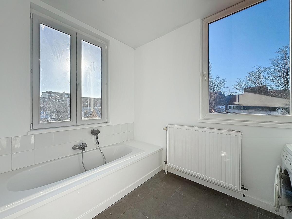 Place du Châtelain : Bel appartement de 2 chambres