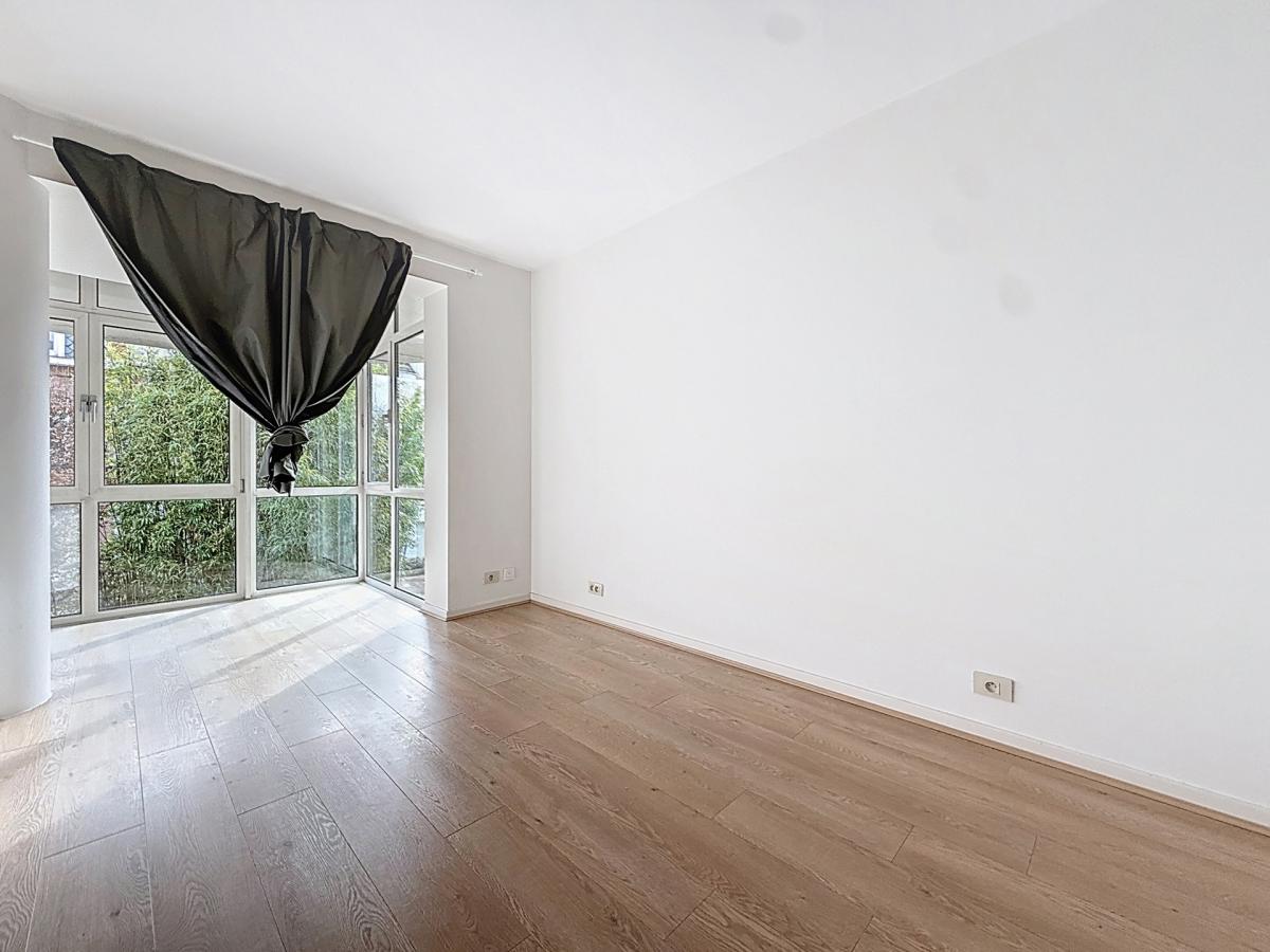 Cavell/De Fré : Lumineux appartement 1 chambre 