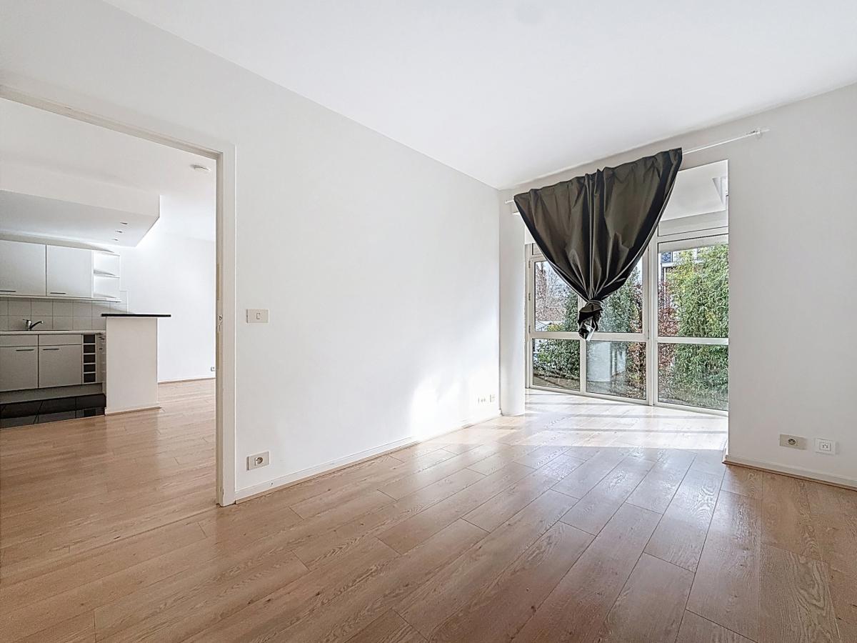 Cavell/De Fré : Lumineux appartement 1 chambre 