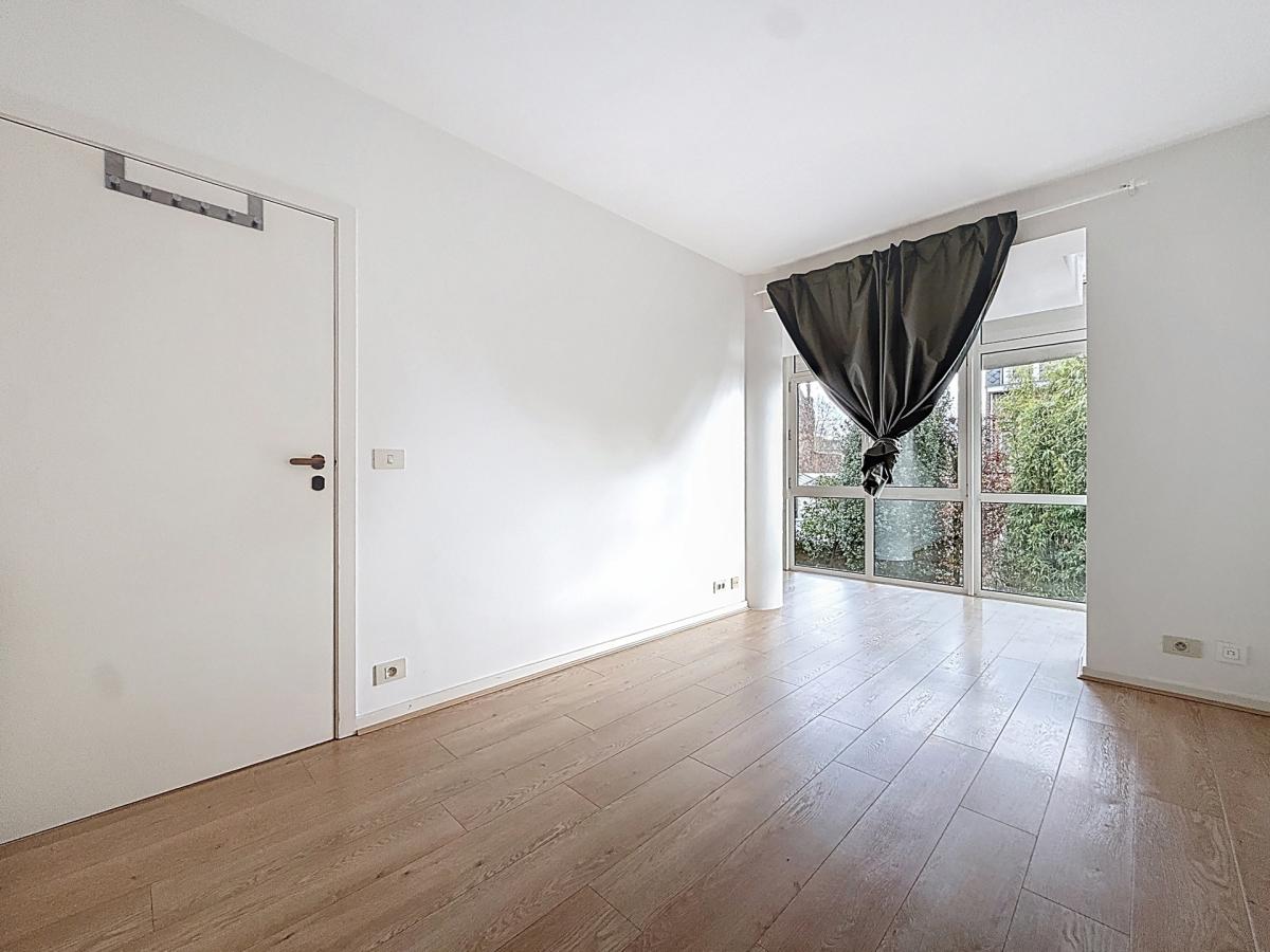 Cavell/De Fré : Lumineux appartement 1 chambre 