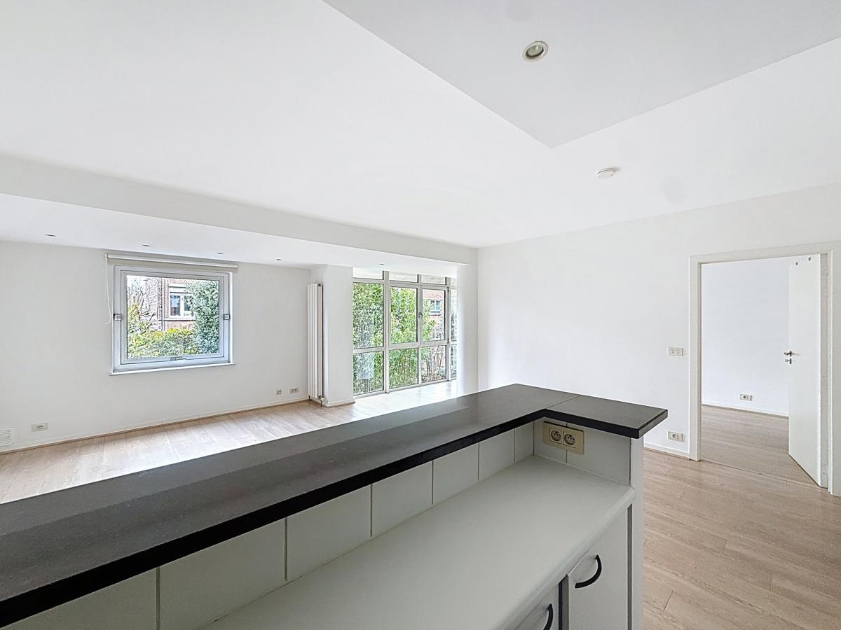 Cavell/De Fré : Lumineux appartement 1 chambre 