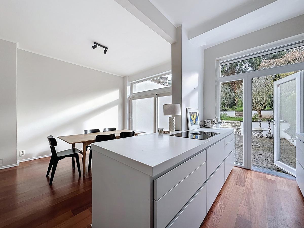 Dieweg/Lycée Français : Belle maison 4 chambres + bureaux