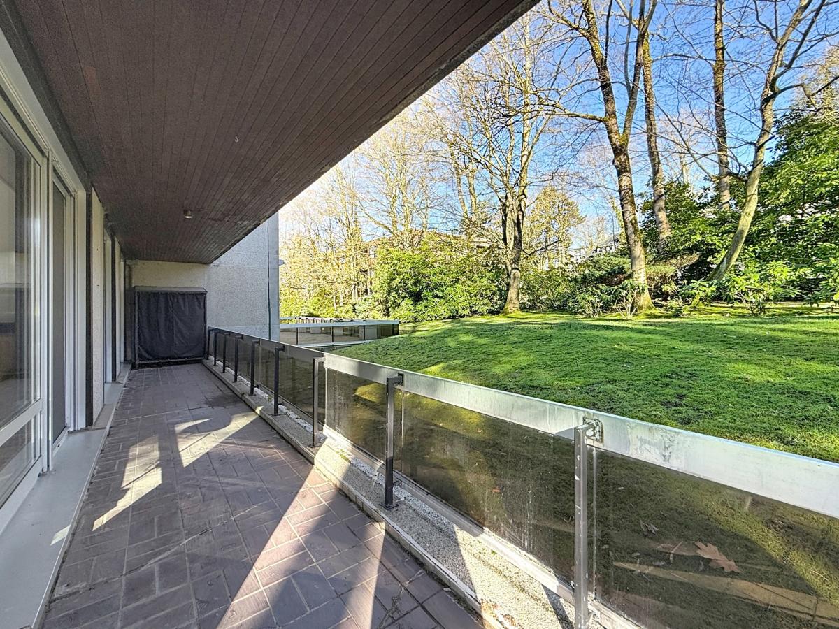 Mix / Soignes : Bel appartement rénové et meublé + terrasse