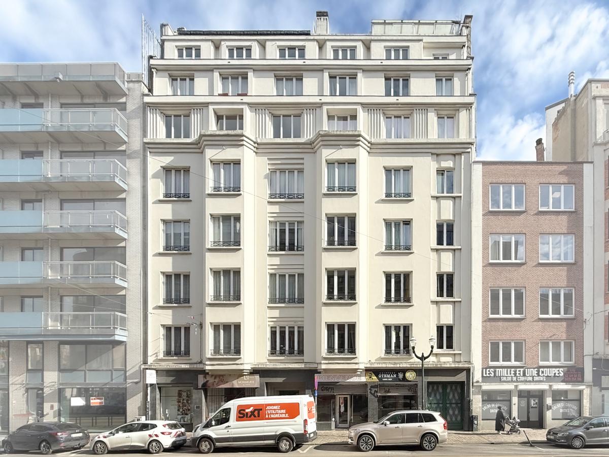 Antoine Dansaert: Superbe rez-de-chaussée commercial