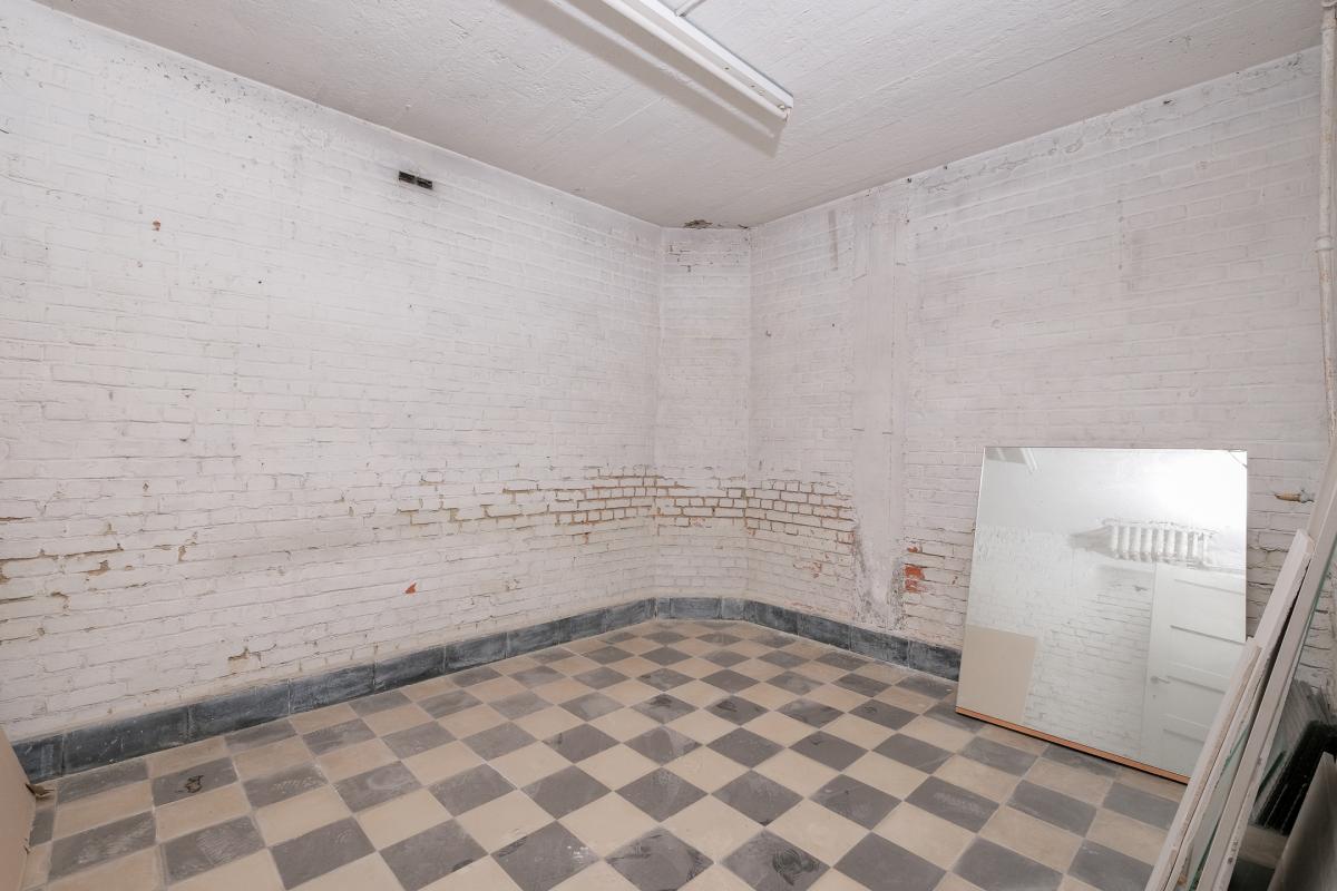 Antoine Dansaert: Superbe rez-de-chaussée commercial