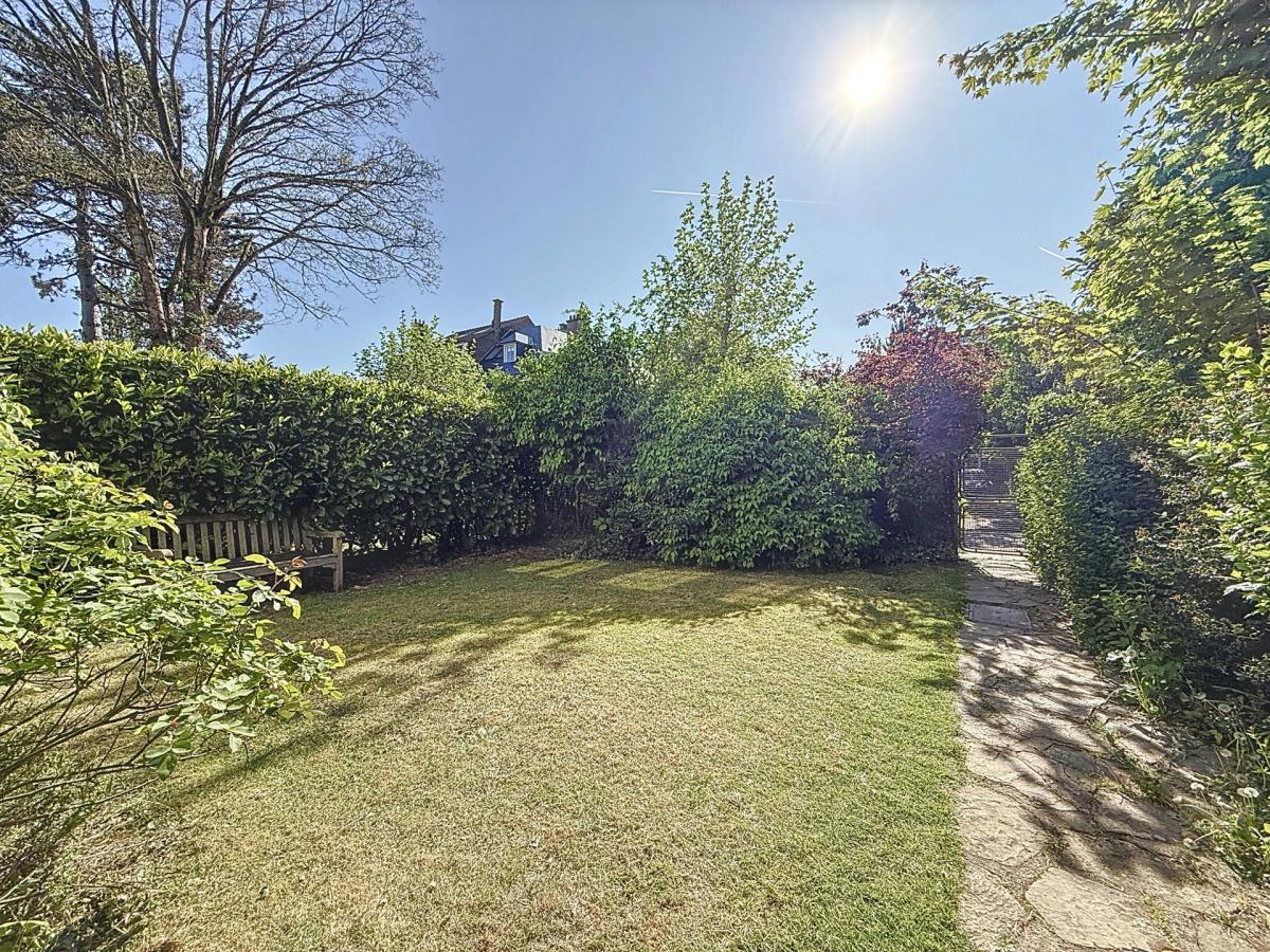 Uccle : Splendide maison 4 chambres avec jardin et terrasses