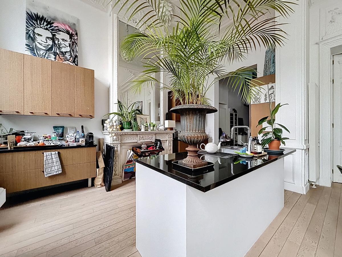 Chaussée d'Ixelles : Sublime appartement remis à neuf