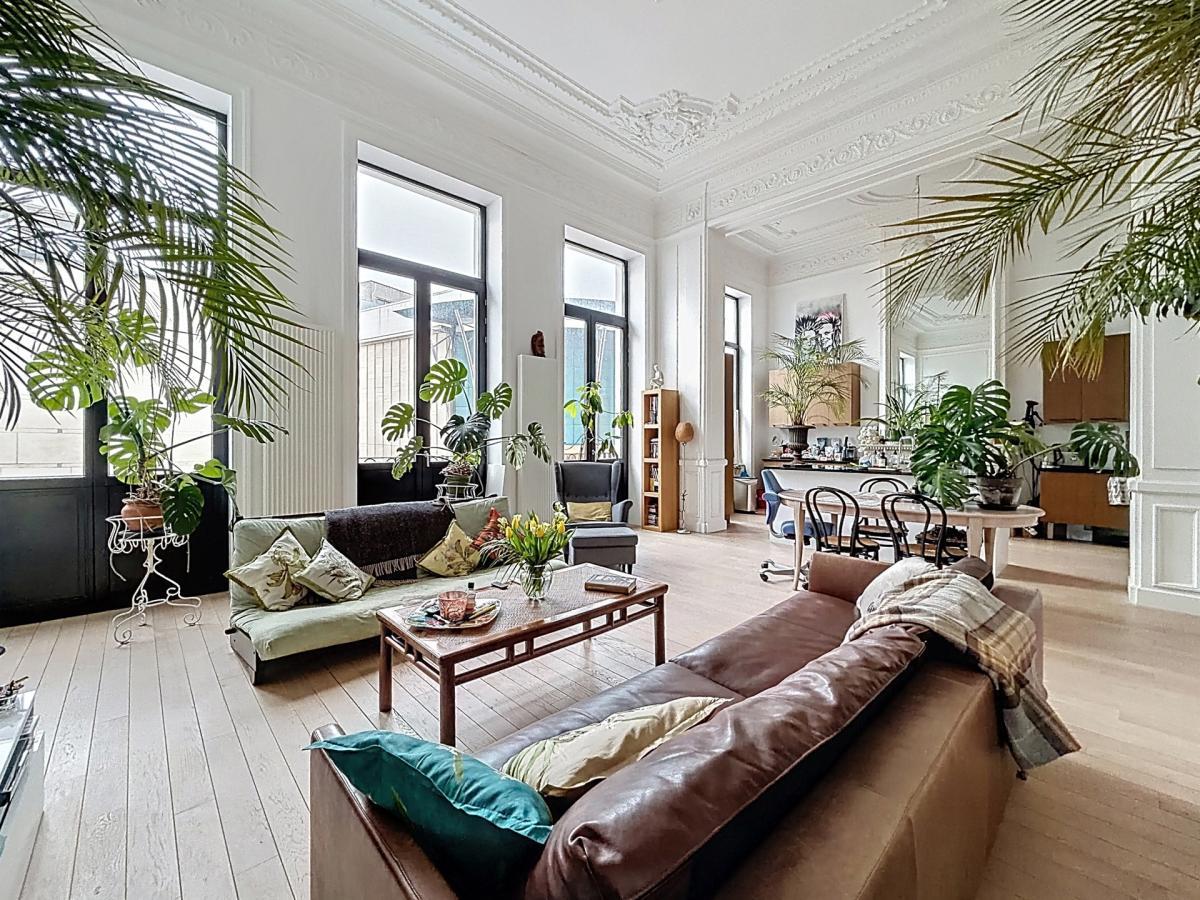 Chaussée d'Ixelles : Sublime appartement remis à neuf