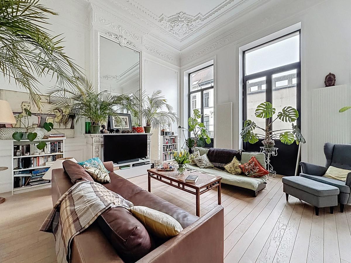 Chaussée d'Ixelles : Sublime appartement remis à neuf