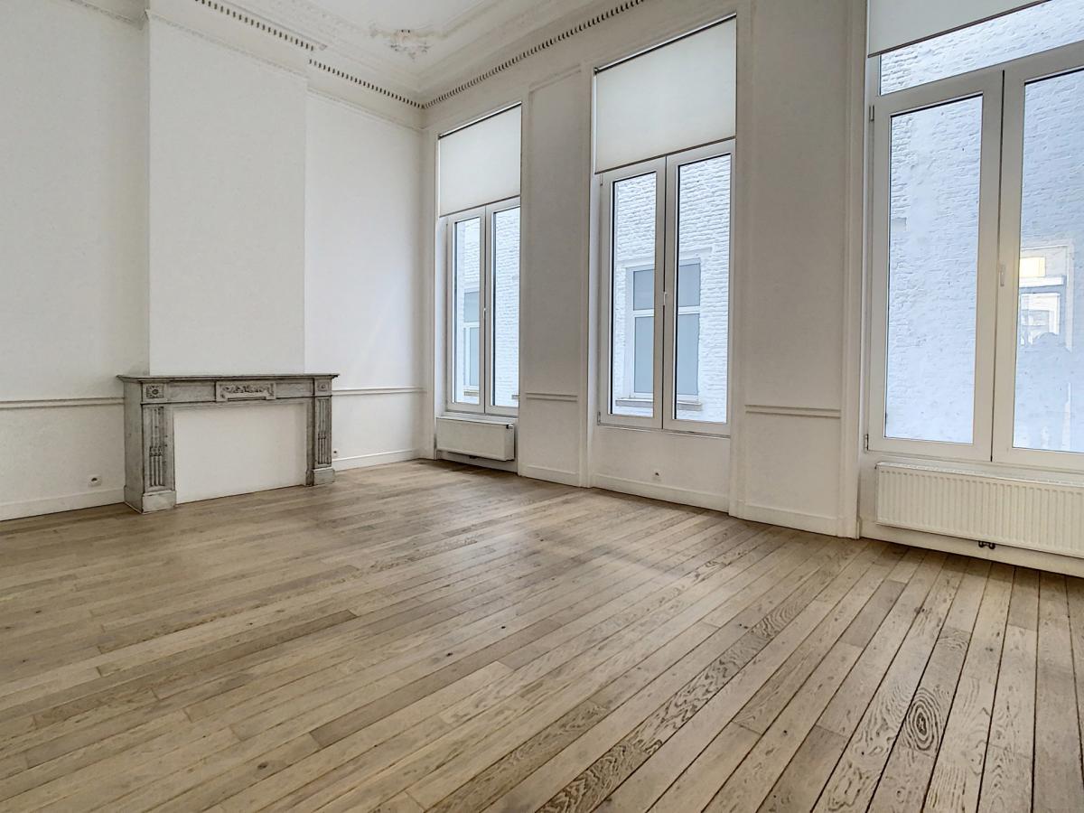 Chaussée d'Ixelles : Sublime appartement remis à neuf