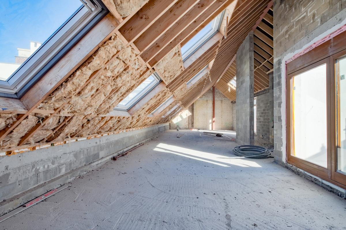 Stephanie/Toison d'or Magnifique penthouse 3ch CASCO ±120m²