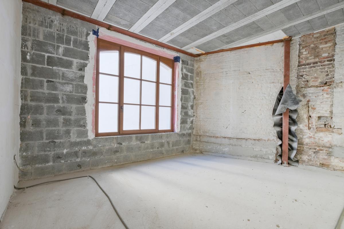 Stéphanie/Toison d'or appt. CASCO 3 chambres de ± 147 m²