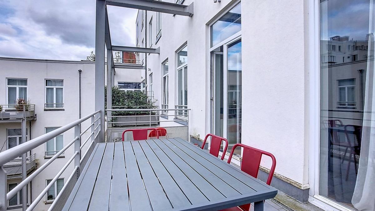 Châtelain : Magnifique appartement 3 CH. + terrasse SUD