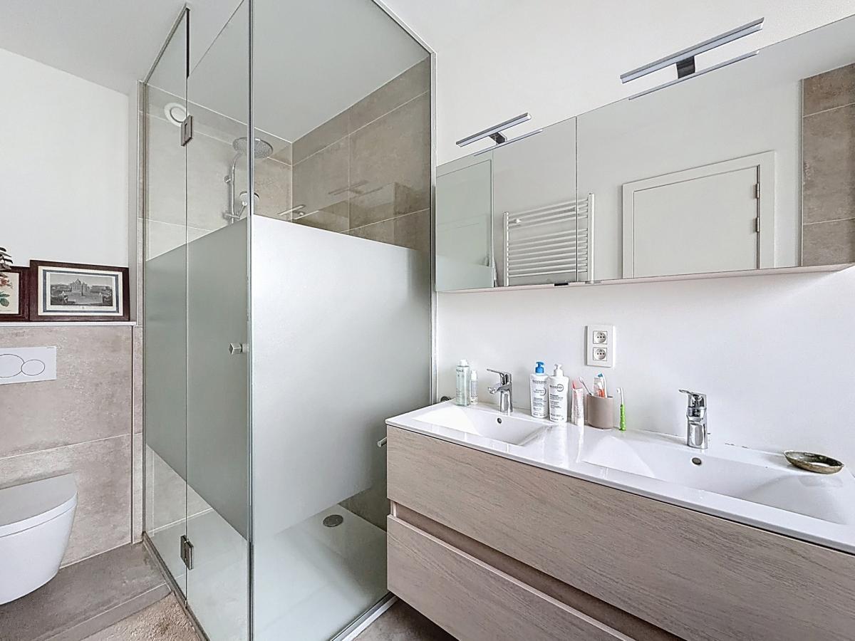 Magnifique 2 chambres avec terrasse au cœur de Brugmann