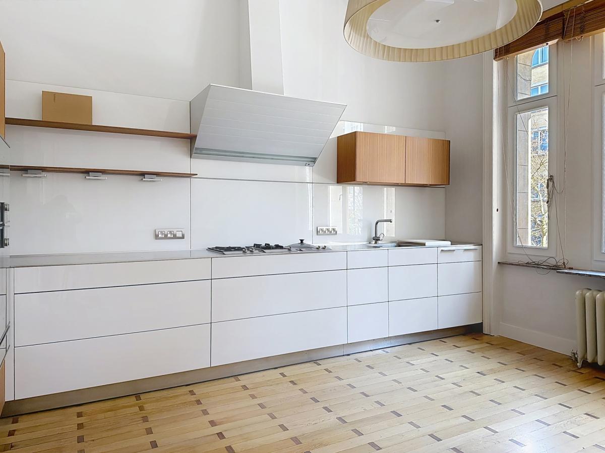 Place Brugmann : Somptueuse maison de Maître rénovée en 2022