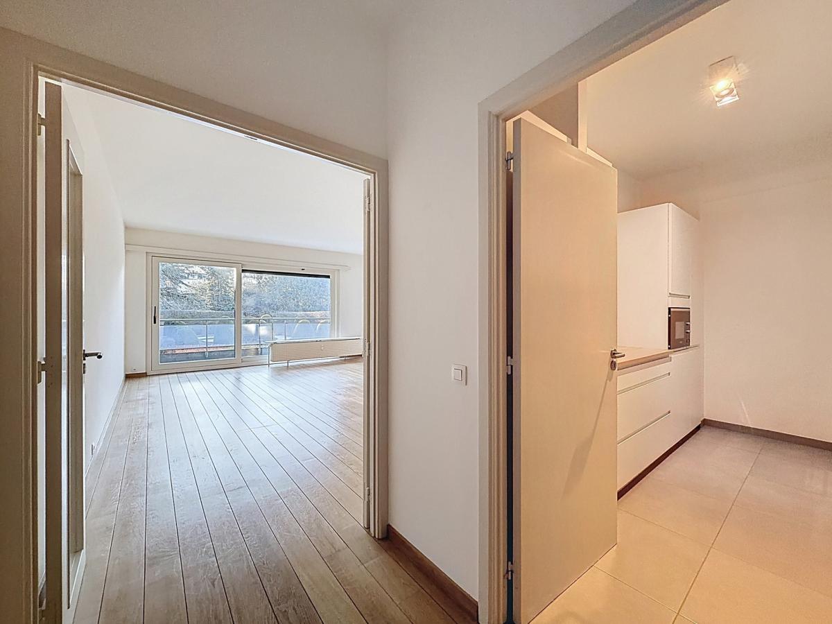 Place Brugmann : Très bel appartement de 3 ch. + terrasse