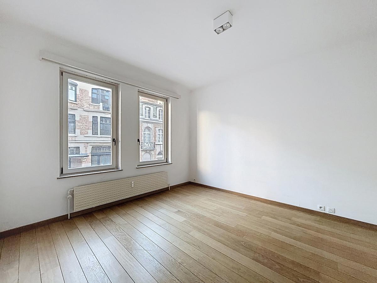 Place Brugmann : Très bel appartement de 3 ch. + terrasse