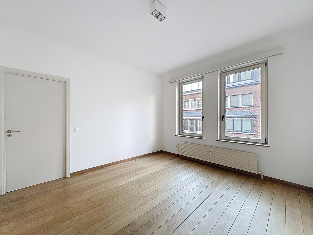 Place Brugmann : Très bel appartement de 3 ch. + terrasse