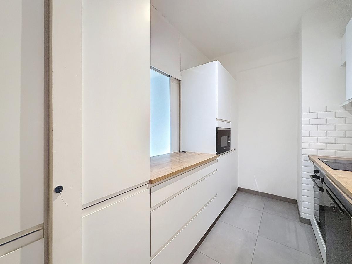 Place Brugmann : Très bel appartement de 3 ch. + terrasse