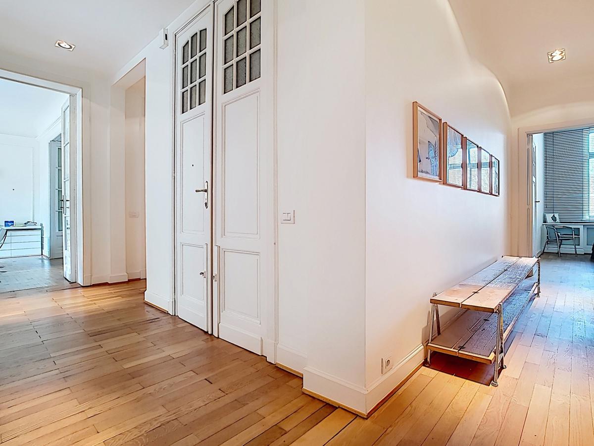 Avenue Molière - Splendide appartement 3 chambres + terrasse