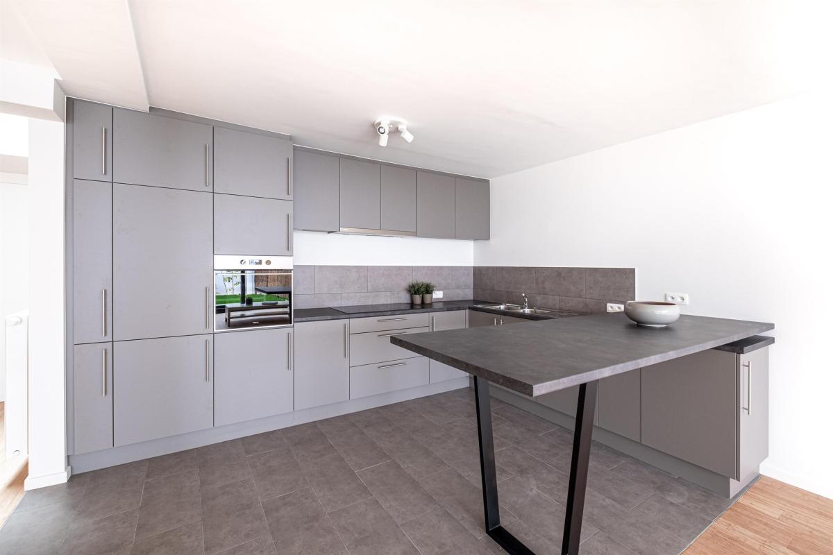 Cottages : Jolie maison 6 ch. + terrasses et jardin