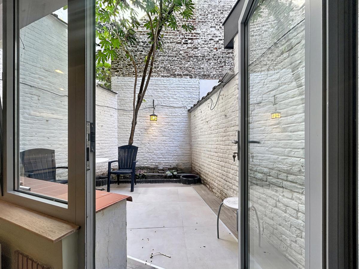 Charmant appartement rénové1 ch meublé avec terrasse 