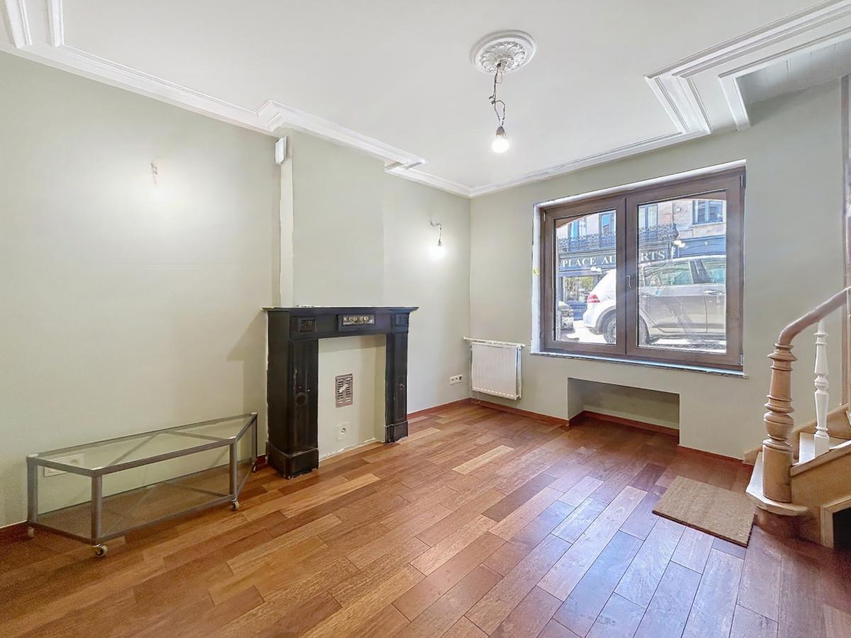 Charmant appartement rénové1 ch meublé avec terrasse 