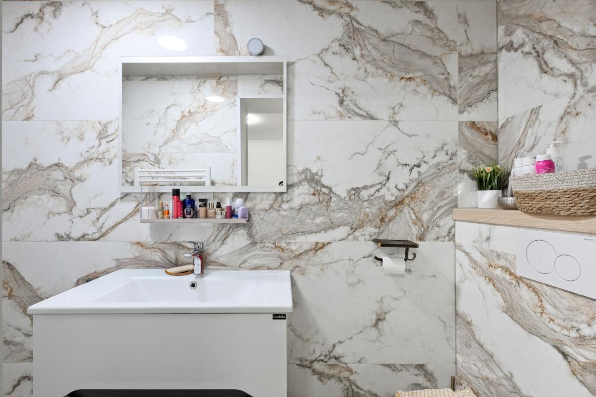 Quartier européen – Cinquantenaire : Commerce de ± 67 m²