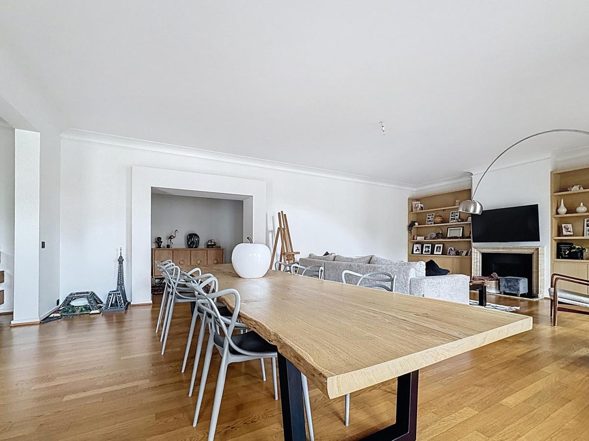 Louise, jardin du Roi, spacieux appartement de 205 m2