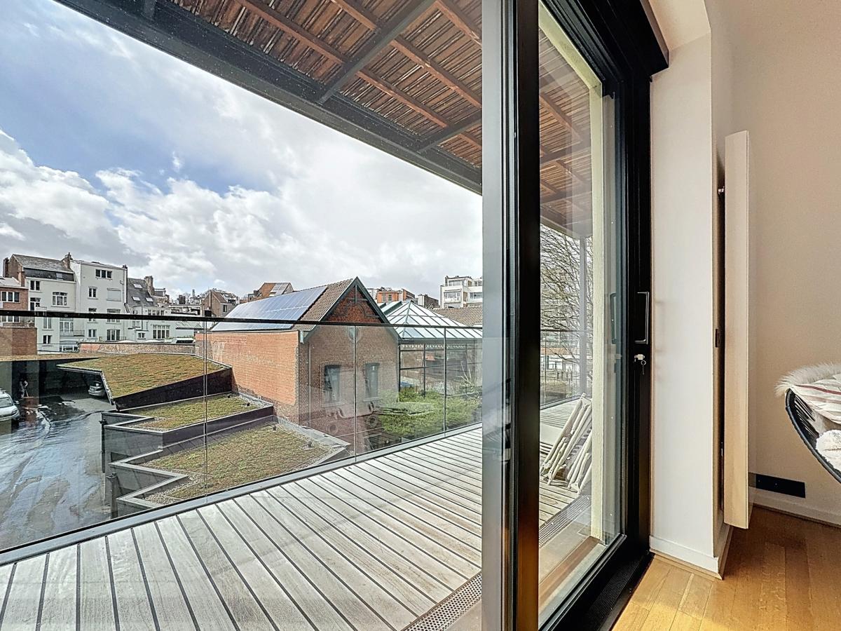 Louise, jardin du Roi, spacieux appartement de 205 m2