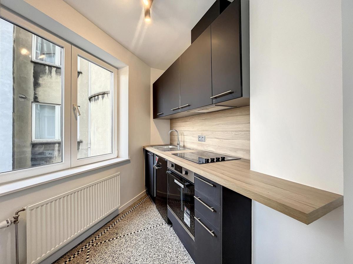 Blv Lambermont - Appartement 1 chambre rénové + terrasse