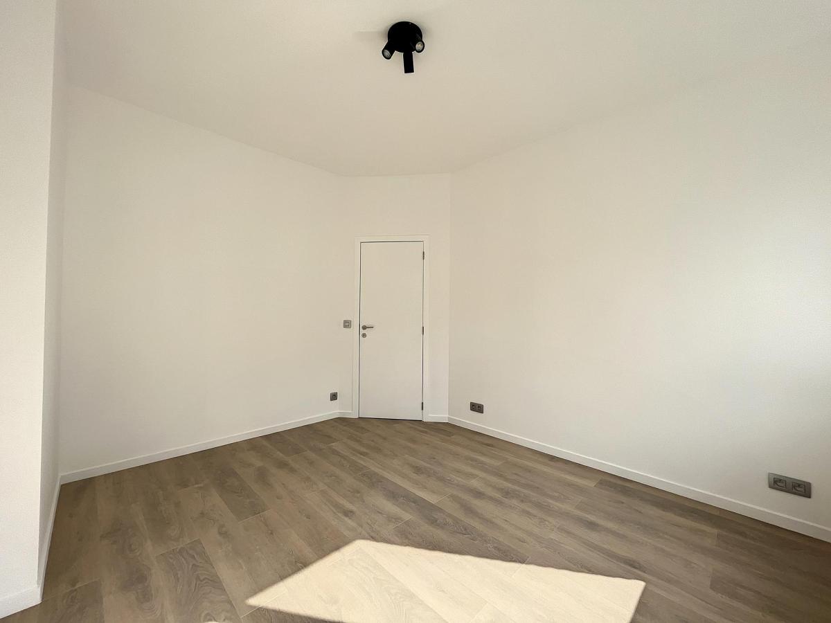 Blv Lambermont - Appartement 1 chambre rénové + terrasse