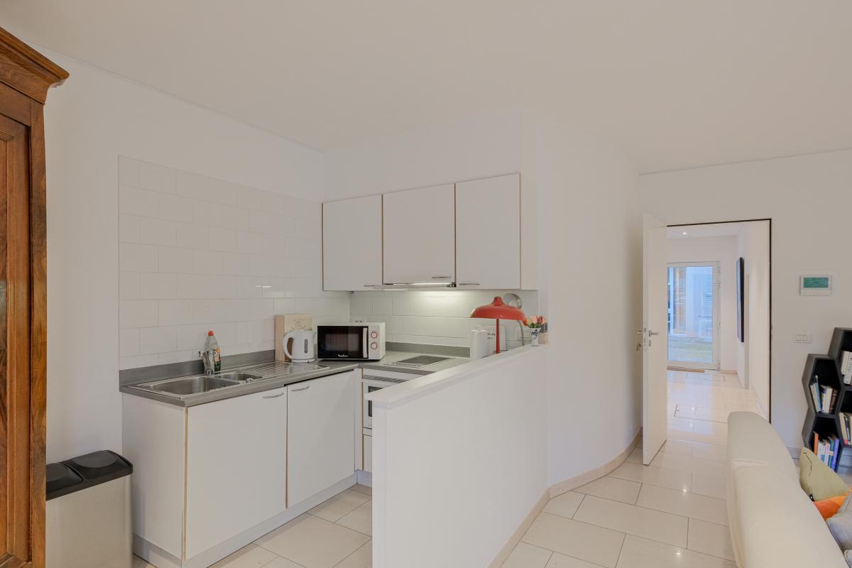 Châtelain: Belle arrière maison 3 chambres, cour et terrasse