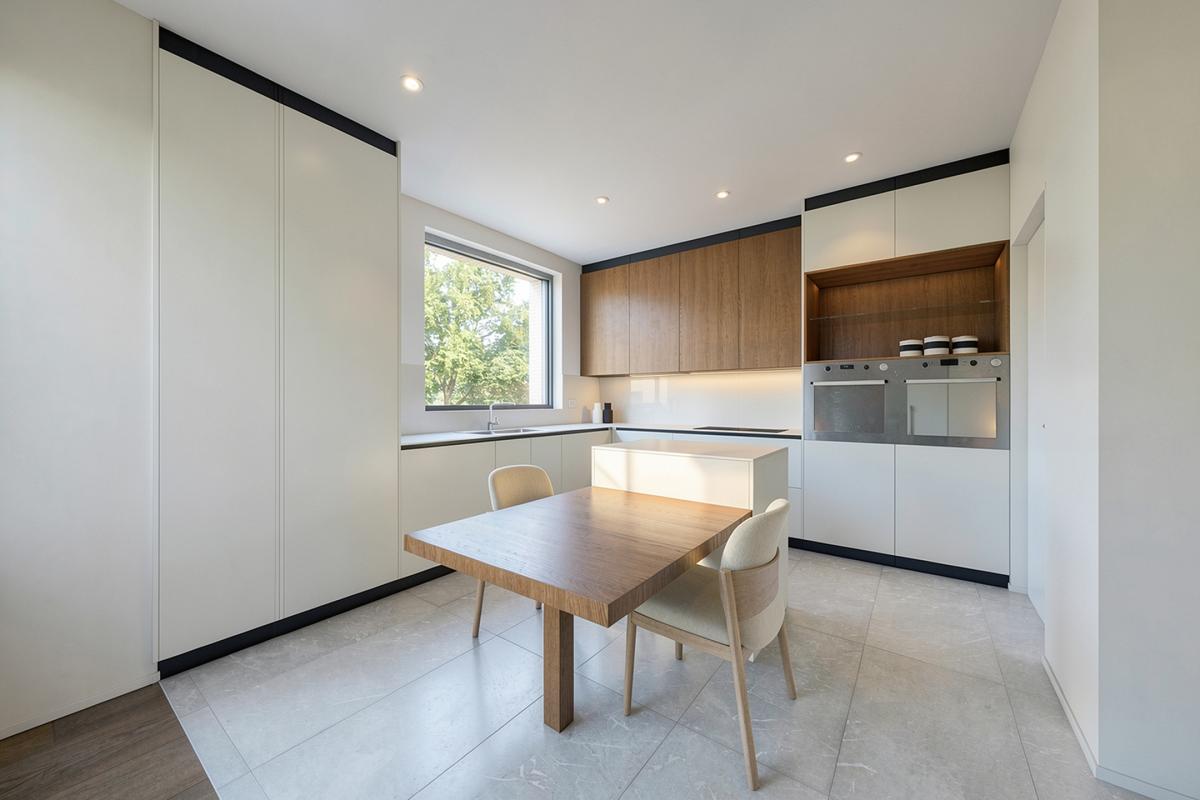 Villa Lobar - Magnifique appt. 3ch. ±226m² de haut standing