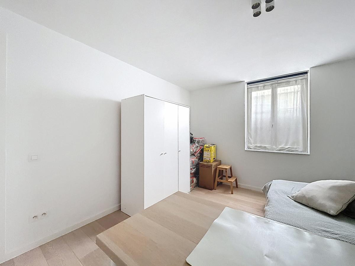 Pl. Brugmann/Lepoutre : Superbe appartement rez-de-chaussée 