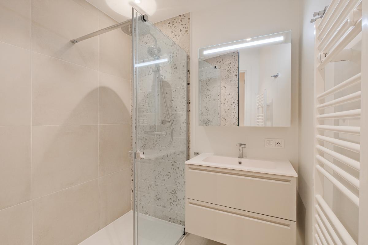 PORTES OUVERTES SAMEDI 25 AVRIL Appartement de ± 114 m², 2ch