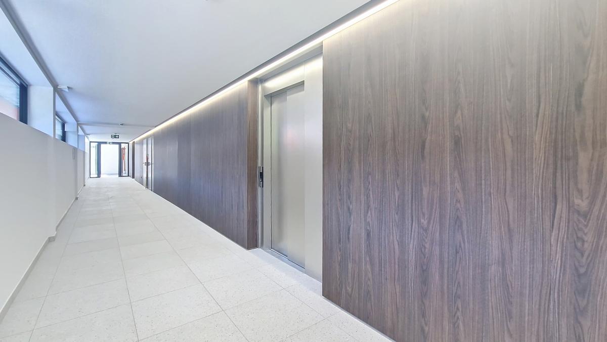 PORTES OUVERTES SAMEDI 25 AVRIL Appartement ±114 m², 2ch.