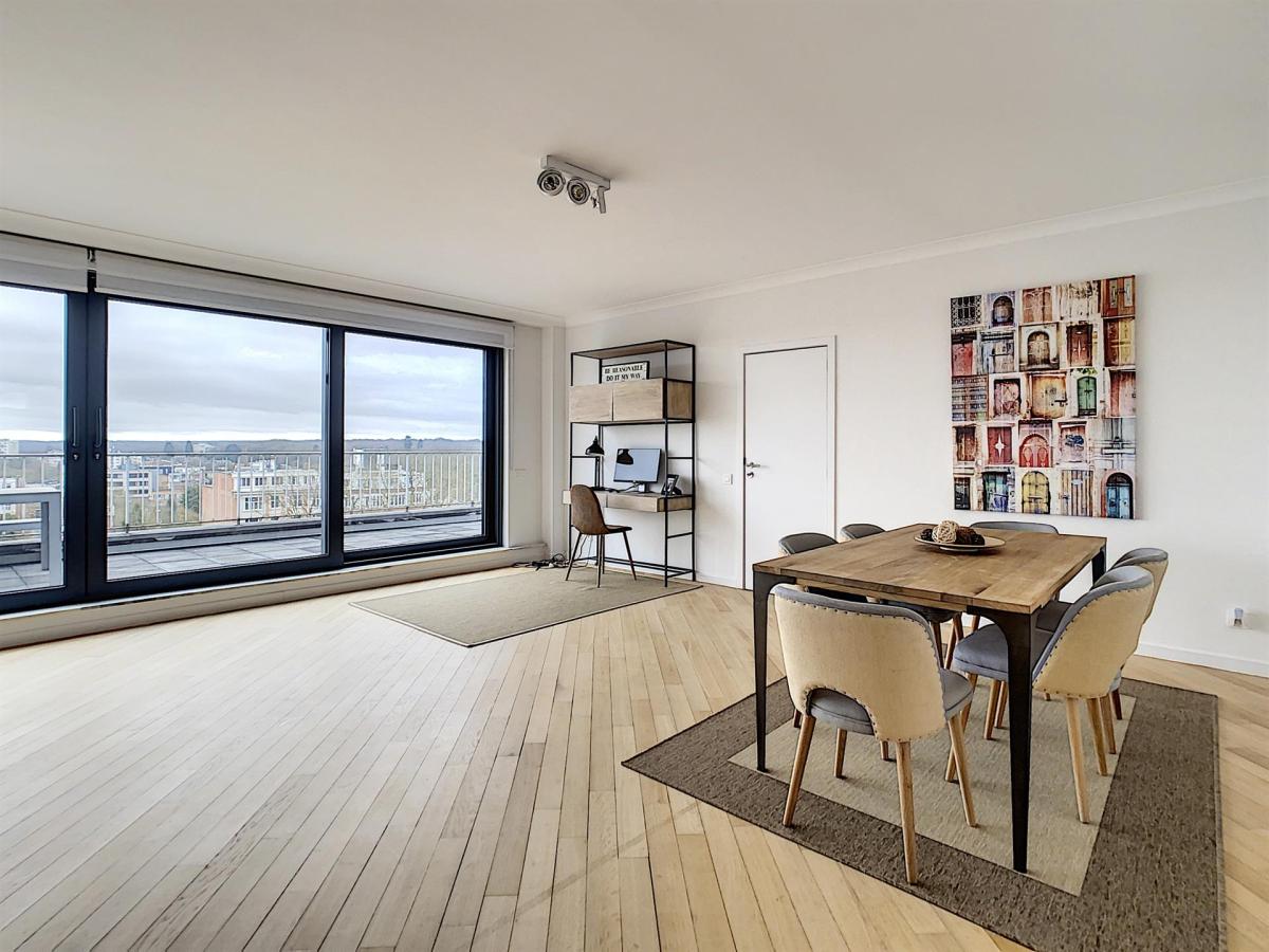 Roosevelt : Superbe penthouse avec grande terrasse