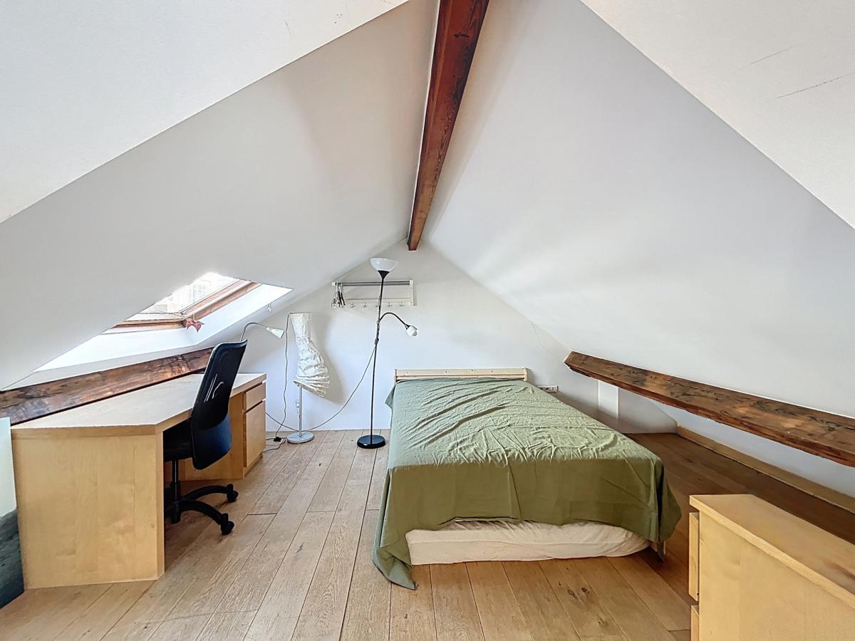 Quartier Européen : Duplex meublé 2 chambres avec terrasse