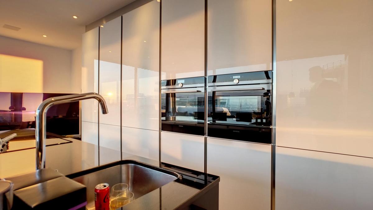 Boulevard de Waterloo : Superbe Penthouse meublé 