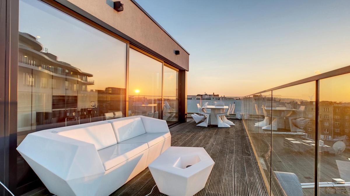 Boulevard de Waterloo : Superbe Penthouse meublé 