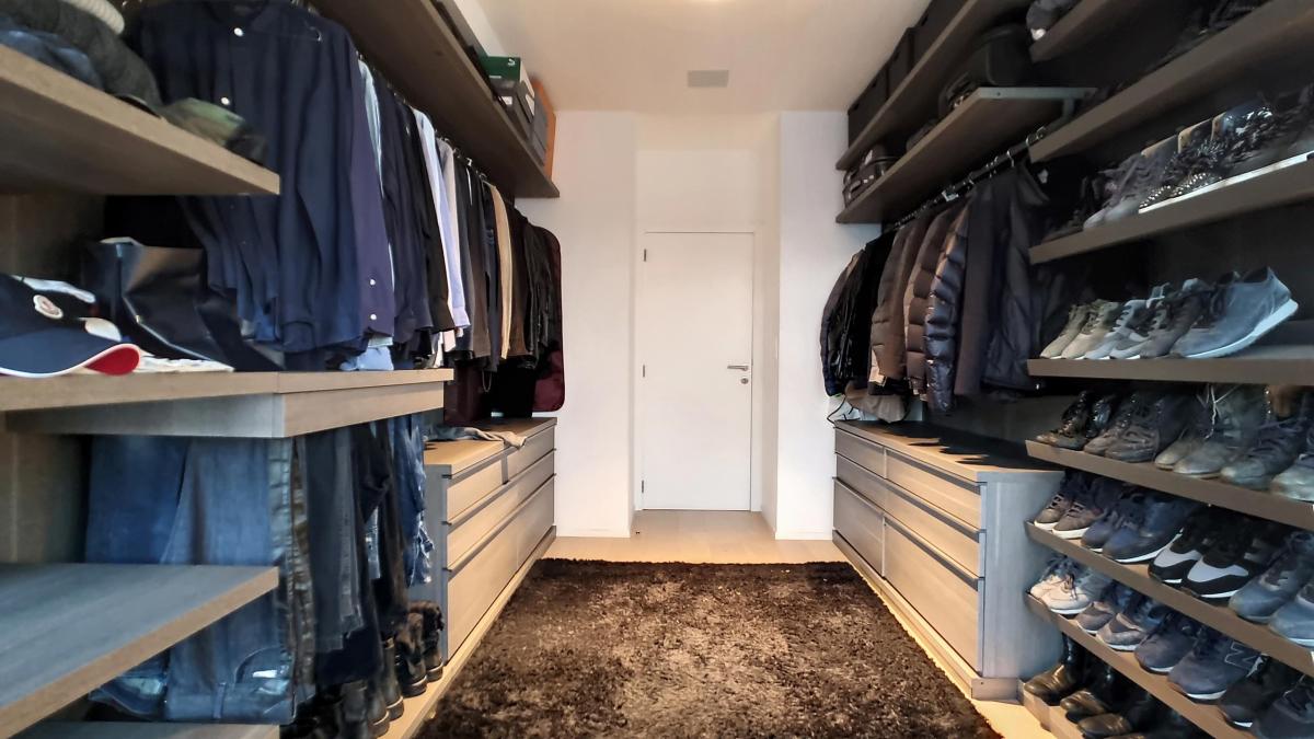 Boulevard de Waterloo : Superbe Penthouse meublé 